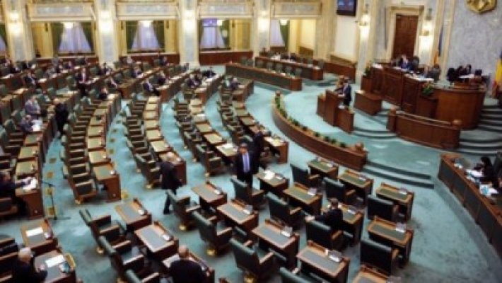 Legea lustraţiei, respinsă în plenul Senatului